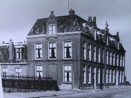 Klik hier om terug te keren